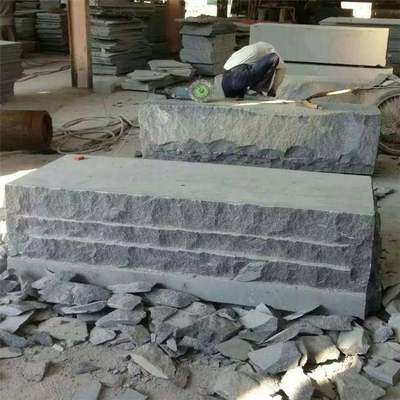 花崗巖青石廠家專業加工 火燒面、荔枝面、冰裂紋碎拼與干掛地鋪應用